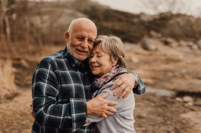 Parfotografering med äldre par