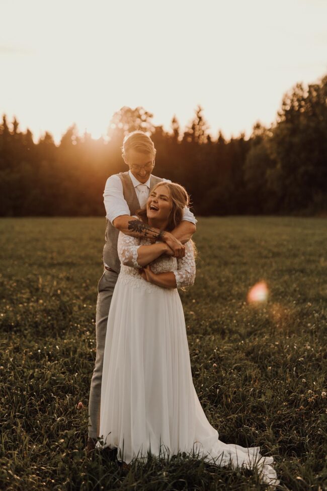 Lantligt och romatiskt bröllop i Småland Fylleskog